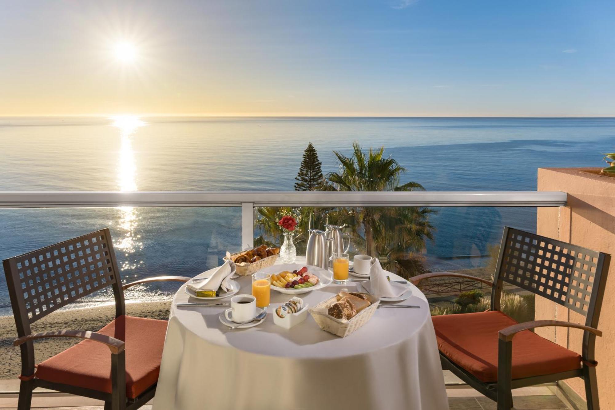 Elba Estepona Gran Hotel & Thalasso Spa Екстериор снимка