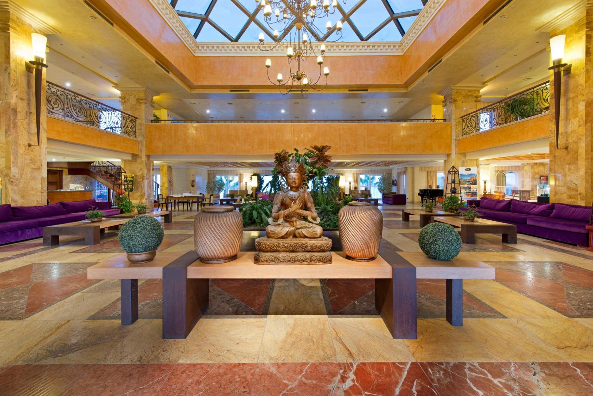 Elba Estepona Gran Hotel & Thalasso Spa Екстериор снимка