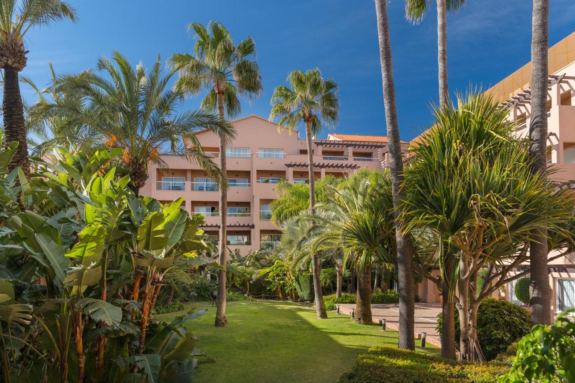 Elba Estepona Gran Hotel & Thalasso Spa Екстериор снимка