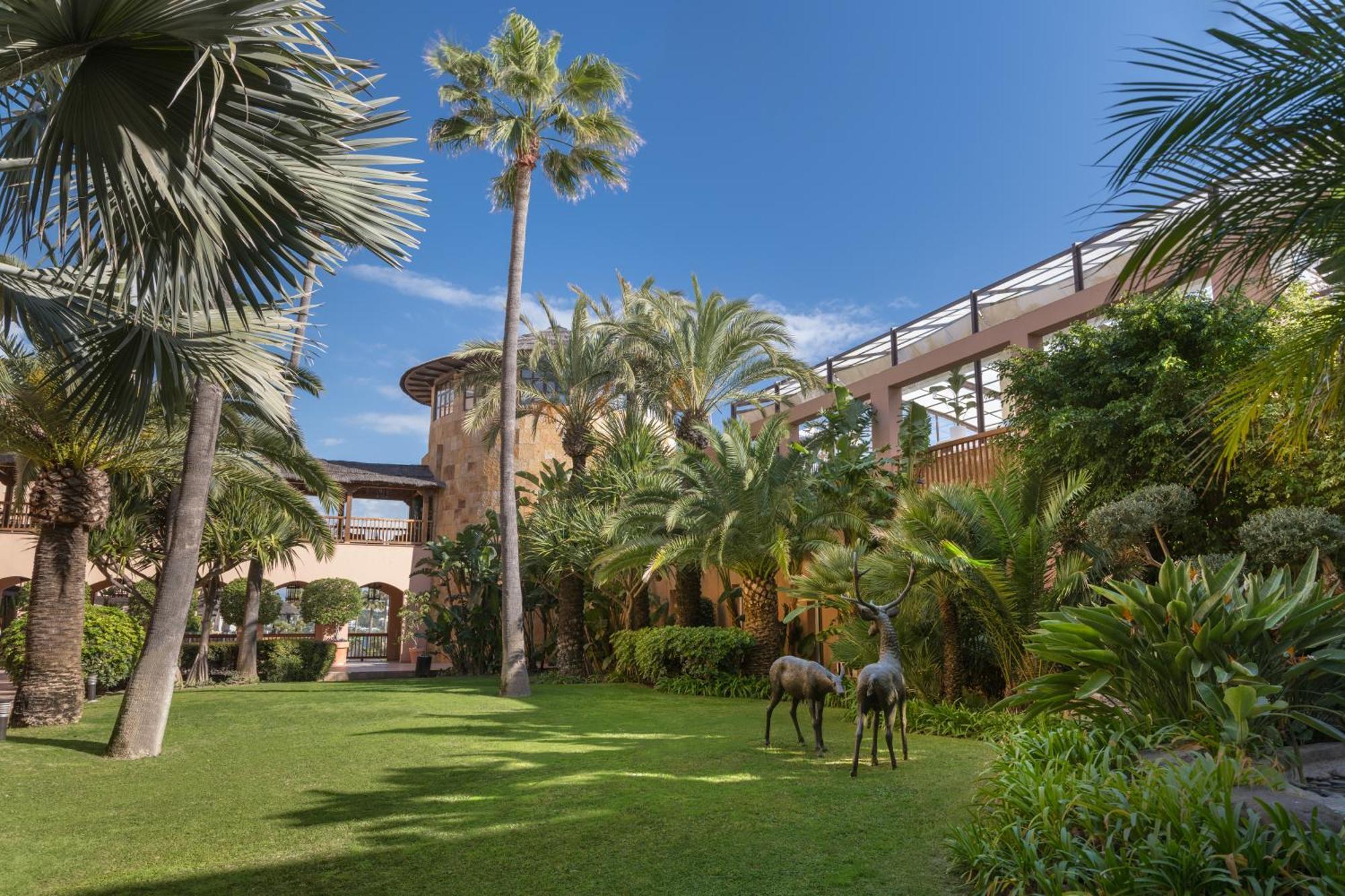 Elba Estepona Gran Hotel & Thalasso Spa Екстериор снимка
