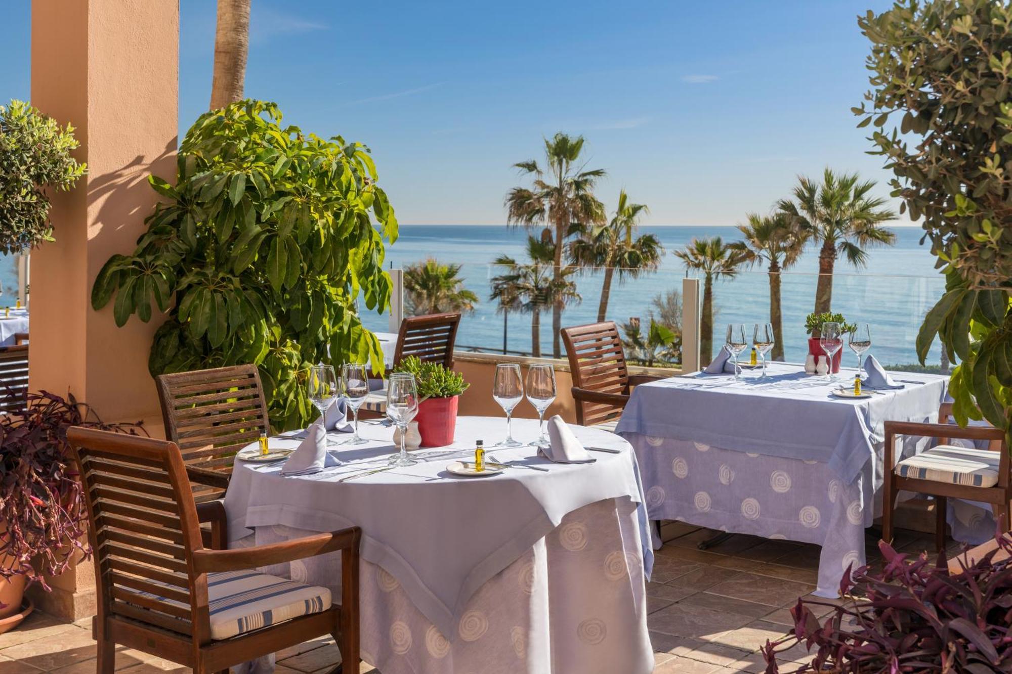 Elba Estepona Gran Hotel & Thalasso Spa Екстериор снимка