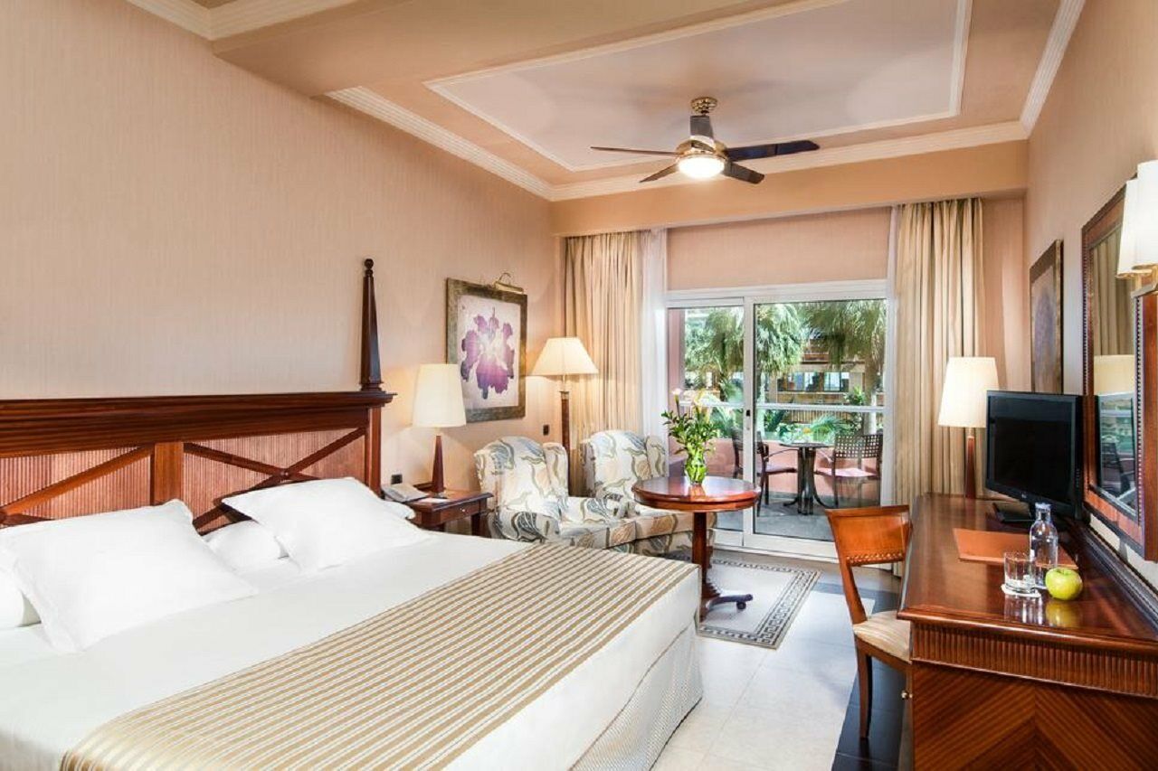 Elba Estepona Gran Hotel & Thalasso Spa Екстериор снимка Deluxe Room